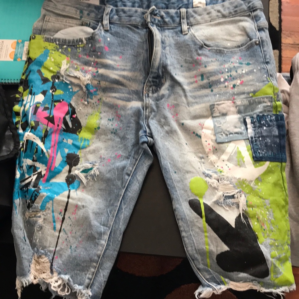 Smoke rise shorts
